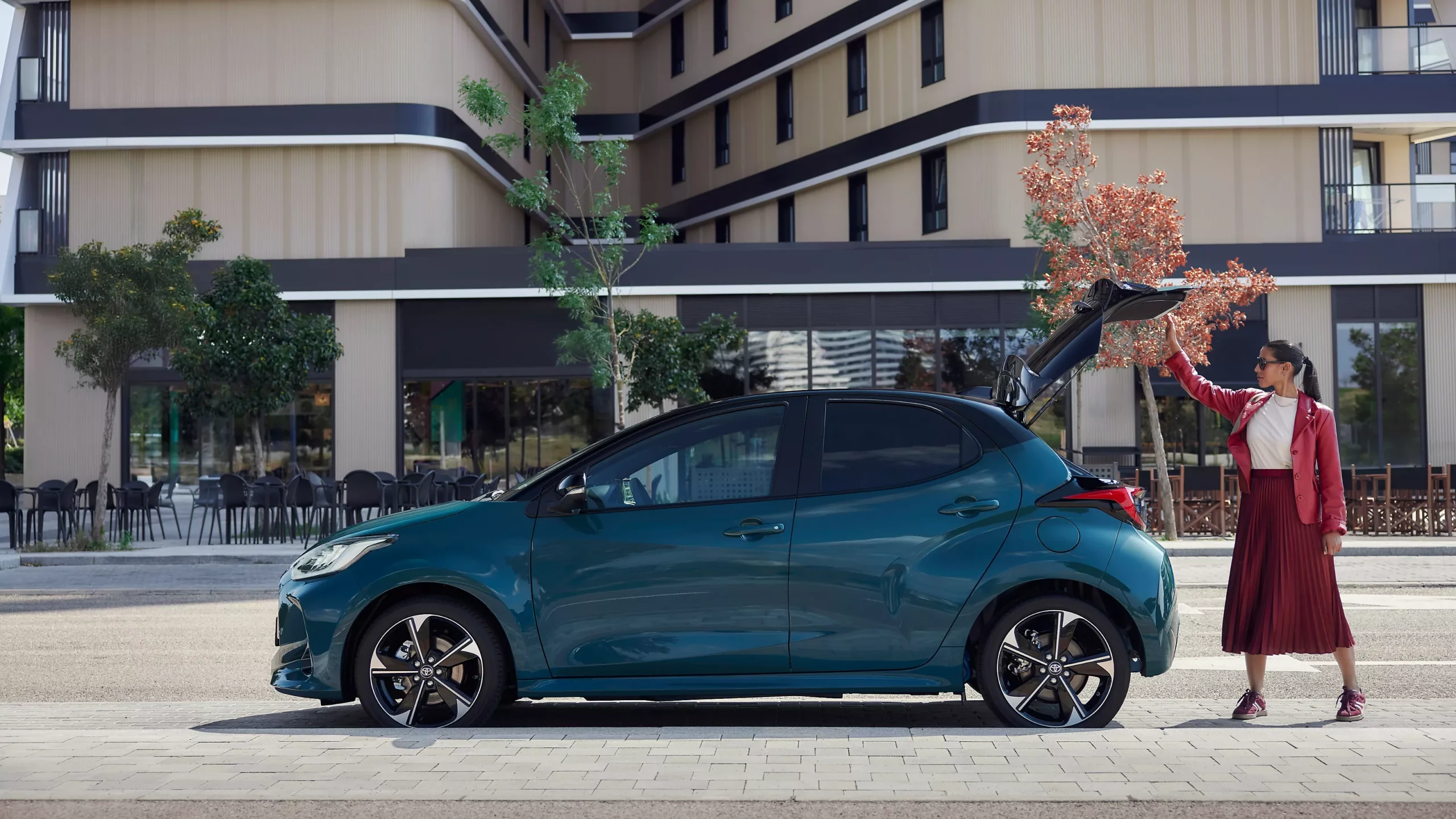 Toyota Yaris Hybride en circulation urbaine